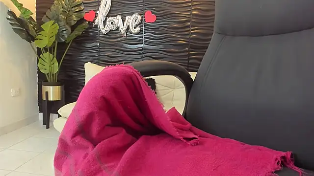 sofia 44 online show from February 2025 01:21:02 AM