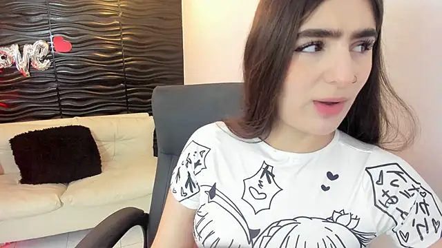 sofia 44 online show from October 2025 12:59:01 PM