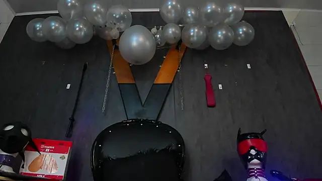 CharlotteScotte online show from January 2025 12:09:01 PM