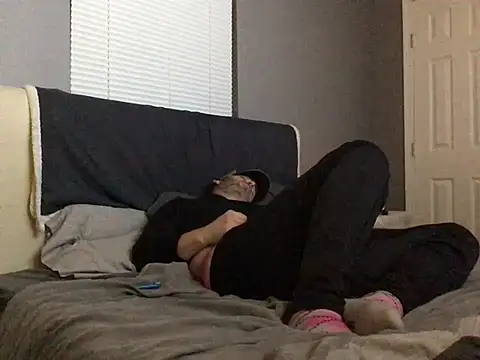 Snapshot of Cummerforyouu2 chatting on February 2025 04:07:02 AM Cummerforyouu2 online show from February 2025 04:07:02 AM