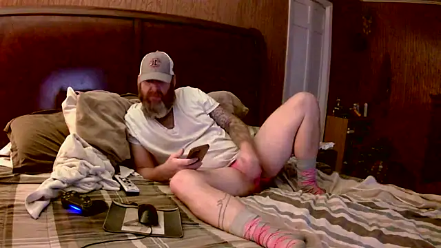 Snapshot of Cummerforyouu2 chatting on January 2026 01:57:01 PM Cummerforyouu2 online show from January 2026 01:57:01 PM