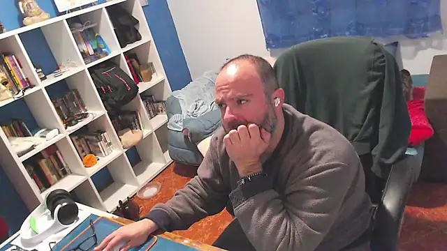 ravingr4d4 online show from February 2026 12:06:02 AM