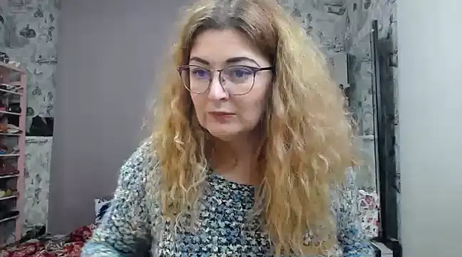 Helen1974 online show from February 2025 04:12:01 AM