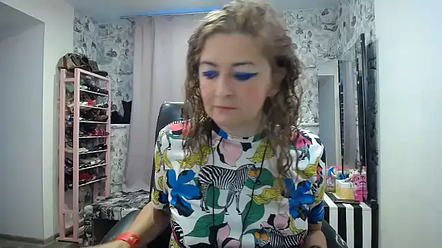 Helen1974 online show from July 2026 02:38:02 PM