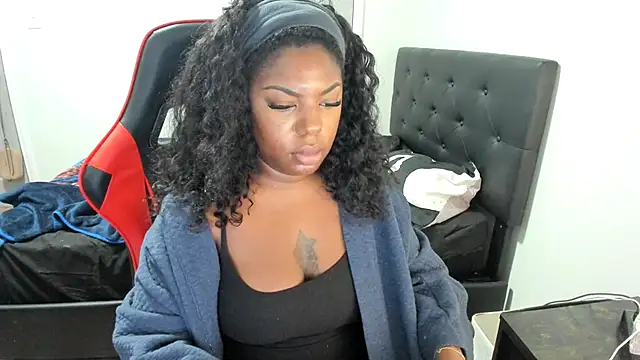 Snapshot of demi_xoxo chatting on February 2026 06:26:01 AM demi xoxo online show from February 2026 06:26:01 AM