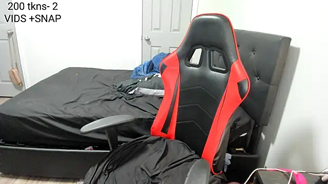 Snapshot of demi_xoxo chatting on March 2026 07:15:01 AM demi xoxo online show from March 2026 07:15:01 AM