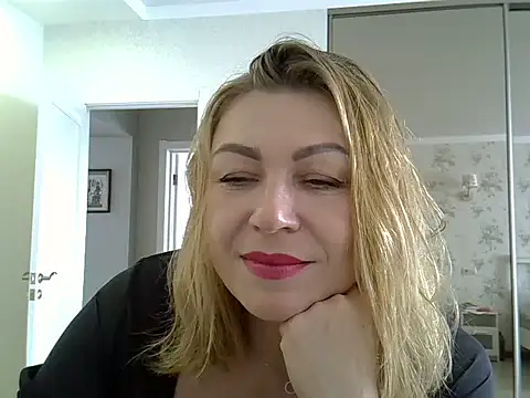 Snapshot of Alexandra-Rosee chatting on March 2025 06:53:01 AM Alexandra-Rosee online show from March 2025 06:53:01 AM
