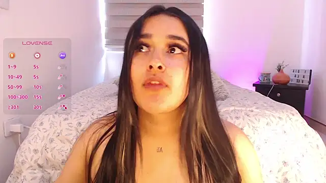 Megan FE online show from March 2025 09:21:01 PM