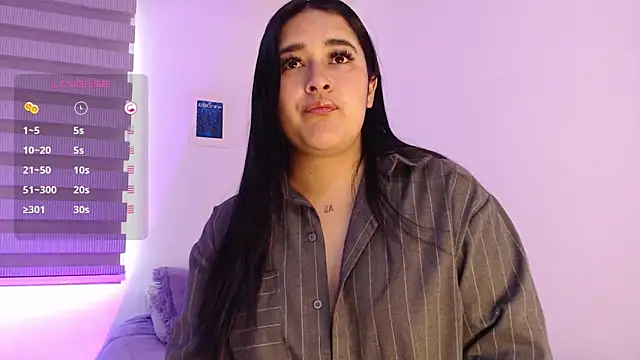 Megan FE online show from October 2025 03:31:02 PM