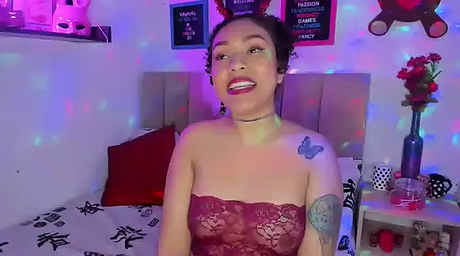 Zoe Gruber online show from February 2025 04:37:01 AM