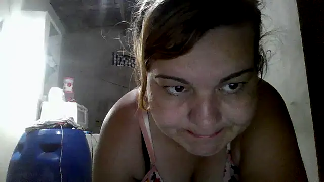 Snapshot of laiscibelle chatting on December 2025 04:07:01 AM laiscibelle online show from December 2025 04:07:01 AM