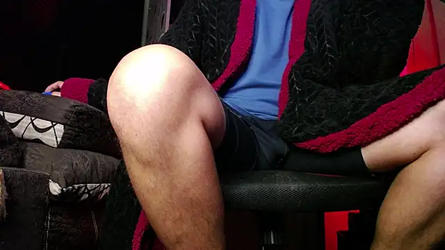 zacwatson  online show from October 2025 10:32:02 AM