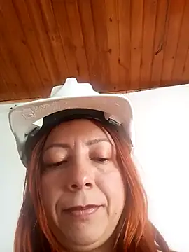 Snapshot of malusexy33 chatting on January 2025 04:57:02 AM malusexy33 online show from January 2025 04:57:02 AM