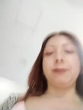 Snapshot of malusexy33 chatting on October 2025 11:18:02 PM malusexy33 online show from October 2025 11:18:02 PM