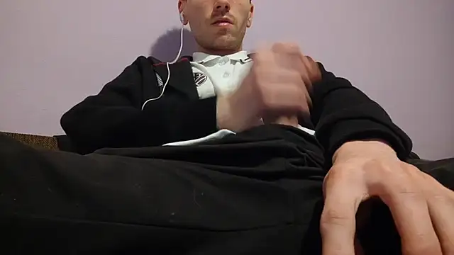 Snapshot of _Hocthus_ chatting on February 2025 03:52:02 AM Hocthus online show from February 2025 03:52:02 AM