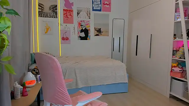 Snapshot of Lily_Young chatting on March 2026 03:12:01 AM Lily Young online show from March 2026 03:12:01 AM