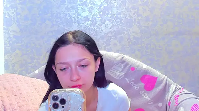 Vanessa Florence online show from October 2025 12:55:01 AM