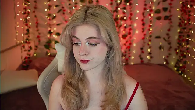 your favoritegirls online show from March 2026 03:50:01 PM