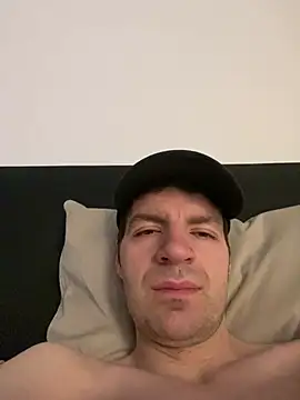 Snapshot of Ricoleckt chatting on January 2025 08:46:02 AM Ricoleckt online show from January 2025 08:46:02 AM