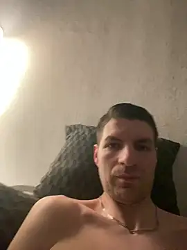 Snapshot of Ricoleckt chatting on March 2025 09:11:02 PM Ricoleckt online show from March 2025 09:11:02 PM