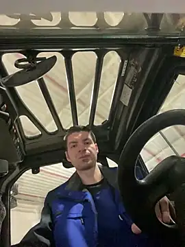 Snapshot of Ricoleckt chatting on March 2025 05:39:02 PM Ricoleckt online show from March 2025 05:39:02 PM