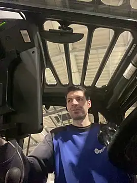 Snapshot of Ricoleckt chatting on March 2025 02:51:02 PM Ricoleckt online show from March 2025 02:51:02 PM