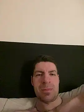 Snapshot of Ricoleckt chatting on March 2025 05:40:02 AM Ricoleckt online show from March 2025 05:40:02 AM