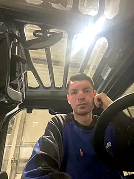 Snapshot of Ricoleckt chatting on September 2025 03:13:01 PM Ricoleckt online show from September 2025 03:13:01 PM