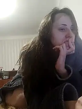 emeli moon online show from December 2024 10:34:02 PM