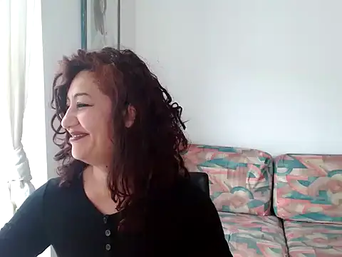 danasantoreal online show from September 2025 03:15:02 PM