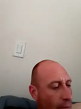 El Gizmo online show from March 2025 06:09:01 PM