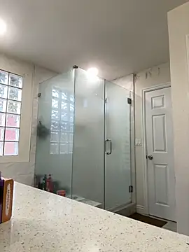 El Gizmo online show from November 2025 06:19:01 PM