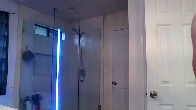 Snapshot of El_Gizmo chatting on March 2026 03:06:02 PM El Gizmo online show from March 2026 03:06:02 PM