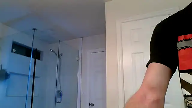 Snapshot of El_Gizmo chatting on April 2026 10:09:02 AM El Gizmo online show from April 2026 10:09:02 AM