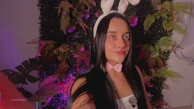 hanna lee02 online show from October 2025 12:50:02 PM