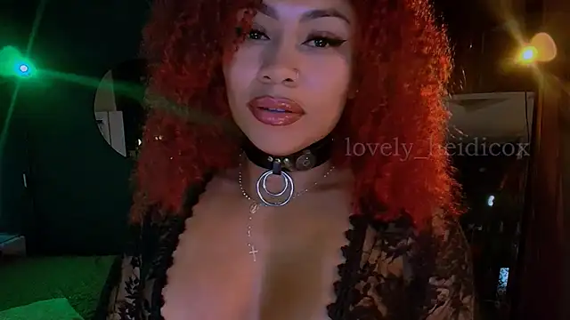 HeidiCox online show from November 2025 09:25:02 PM