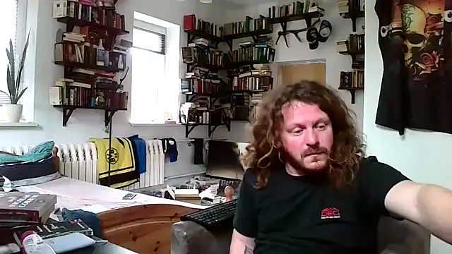 sunr1sa online show from February 2025 01:19:02 PM