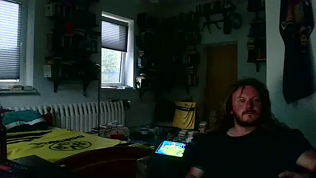 sunr1sa online show from October 2025 04:04:01 PM