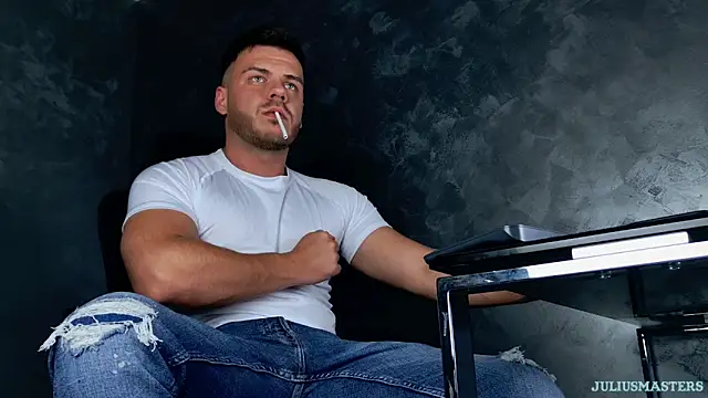 juliusmasters online show from February 2026 11:08:02 PM