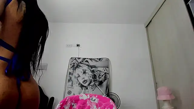  juliana star  online show from October 2025 02:27:01 PM