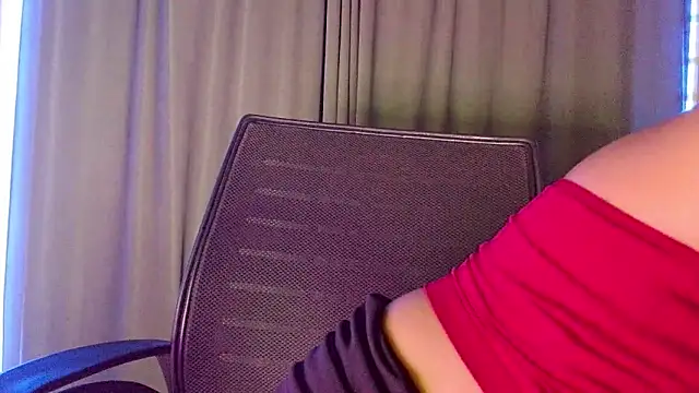 CallMeSima online show from April 2026 04:55:02 PM