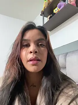 sarah salis  online show from April 2026 03:08:01 PM