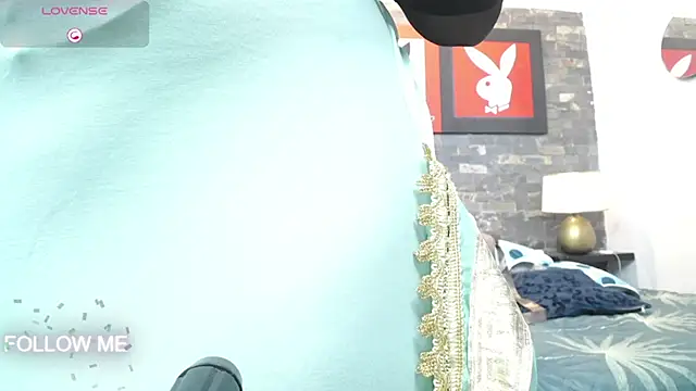 dayadubey  online show from March 2026 11:39:02 AM