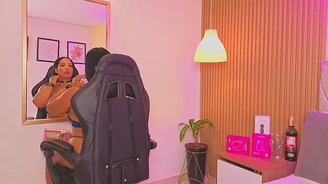 Snapshot of Dakota_diaz_ chatting on February 2026 08:02:01 PM Dakota diaz online show from February 2026 08:02:01 PM