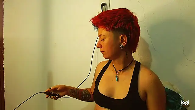 tomboyblue online show from January 2025 12:31:01 PM