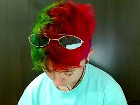 tomboyblue online show from March 2025 10:45:02 PM