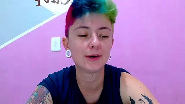 tomboyblue online show from September 2025 09:03:02 PM