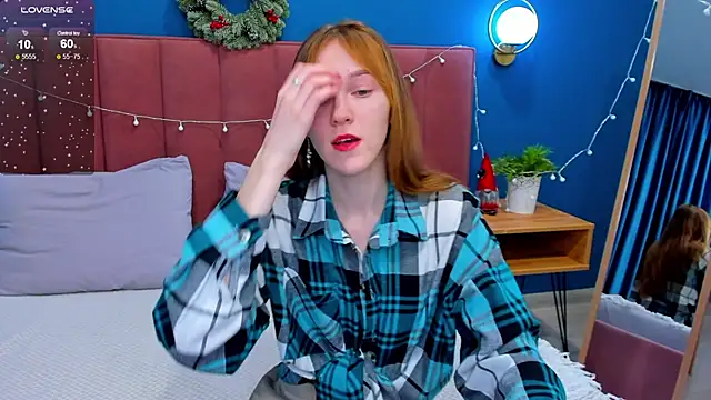 Snapshot of VanillaKelly chatting on December 2024 01:58:02 AM VanillaKelly online show from December 2024 01:58:02 AM