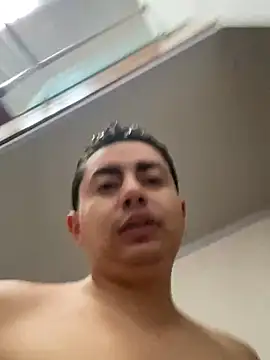 DanielGomez9 online show from February 2025 12:13:02 PM