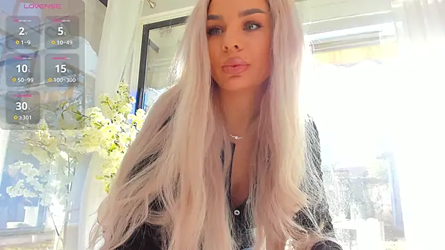 Russian Ava online show from November 2025 08:57:02 AM